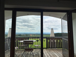 In d'Hütte - Schöne Ferienwohnung und Traumhafte Ferienwohnung